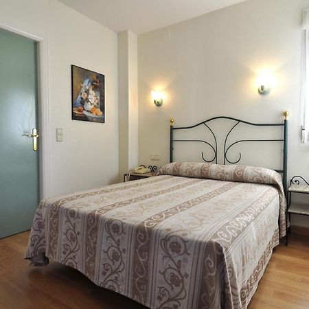 Hotel Apartamentos Aralso Sotillo ลา ลาสตริญา ห้อง รูปภาพ