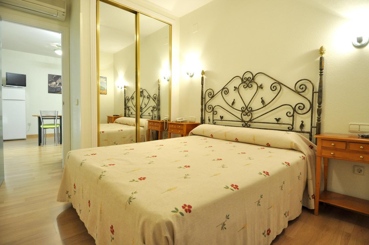 Hotel Apartamentos Aralso Sotillo ลา ลาสตริญา ภายนอก รูปภาพ